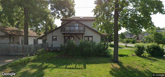 676 Oak Street（加拿大曼尼托巴省溫尼伯市）房屋照片