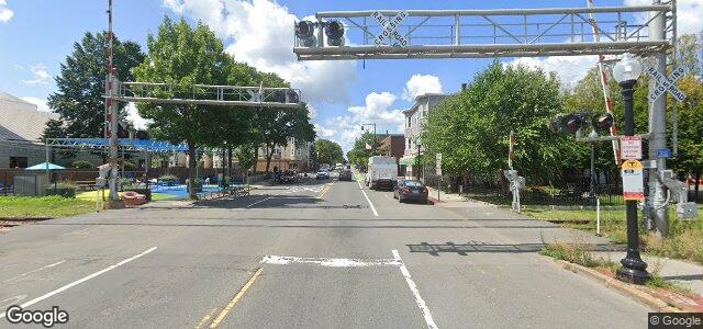 681 Cambridge Street（加拿大曼尼托巴省溫尼伯市）房屋照片