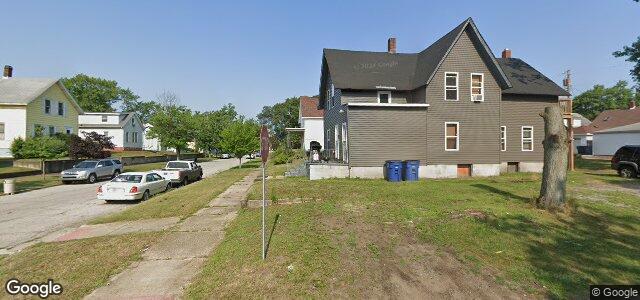 681 Oak Street（加拿大曼尼托巴省溫尼伯市）房屋照片