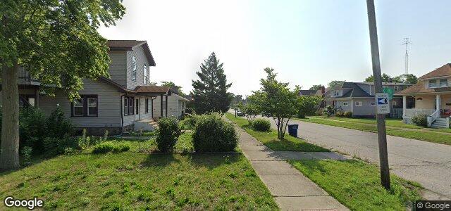 688 Oak Street（加拿大曼尼托巴省溫尼伯市）房屋照片