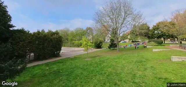 695 Waterloo Street（加拿大曼尼托巴省溫尼伯市）房屋照片