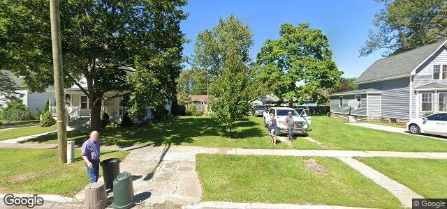 702 Waterloo Street（加拿大曼尼托巴省溫尼伯市）房屋照片