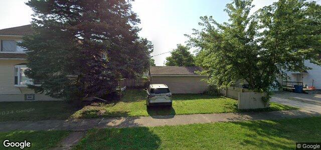 736 Oak Street（加拿大曼尼托巴省溫尼伯市）房屋照片