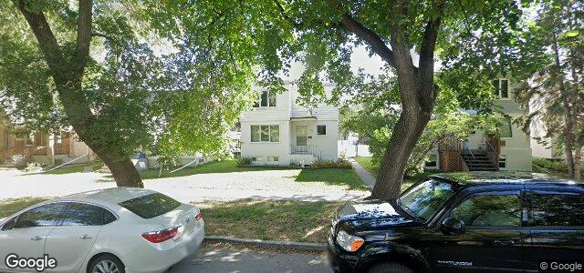 Photo of 450 Aulneau Street in Winnipeg, Manitoba