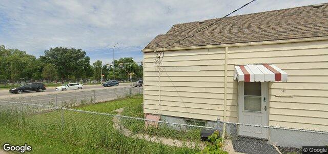 111 Henderson Highway（加拿大曼尼托巴省溫尼伯市）房屋照片