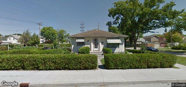Photo of 215 Mighton Avenue in Winnipeg, Manitoba