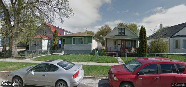 221 Larsen Avenue（加拿大曼尼托巴省溫尼伯市）房屋照片