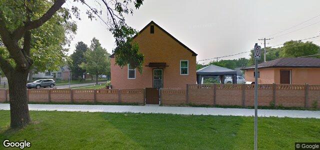 300 Winterton Avenue（加拿大曼尼托巴省溫尼伯市）房屋照片