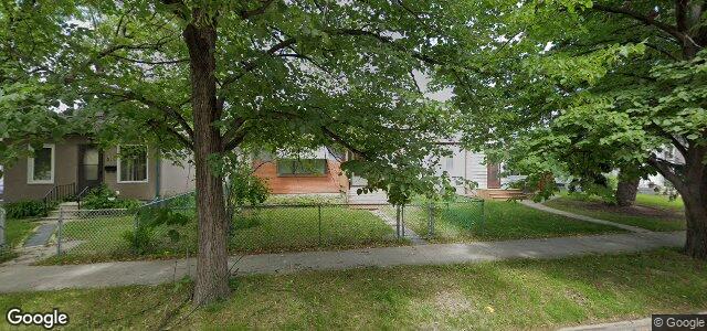 313 Winterton Avenue（加拿大曼尼托巴省溫尼伯市）房屋照片