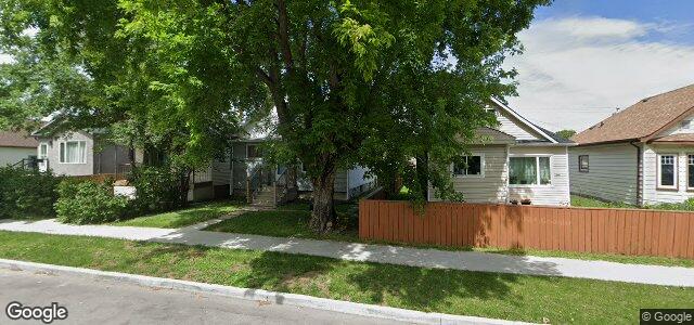 355 Larsen Avenue（加拿大曼尼托巴省溫尼伯市）房屋照片