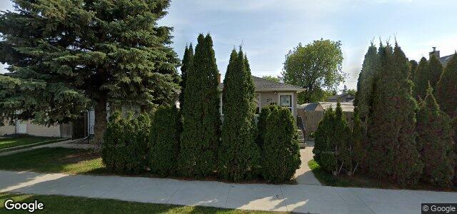 Photo of 356 Bowman Avenue in Winnipeg, Manitoba