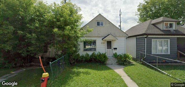 Larawan ng 378 Harbison Avenue W sa Winnipeg, Manitoba