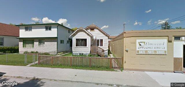 Photo of 409 Union Avenue W in Winnipeg, Manitoba