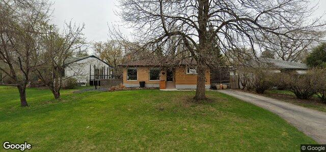 216 Buxton Road（加拿大曼尼托巴省溫尼伯市）房屋照片