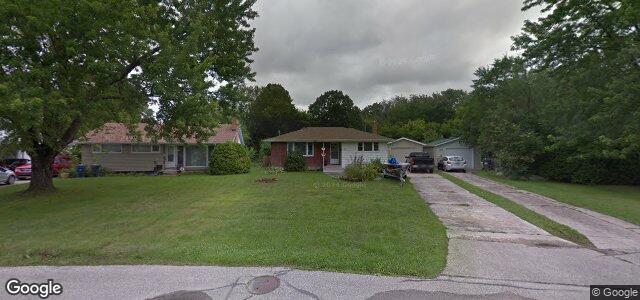 30 Fletcher Crescent（加拿大曼尼托巴省溫尼伯市）房屋照片