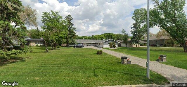 Photo of 816 South Drive in Winnipeg, Manitoba