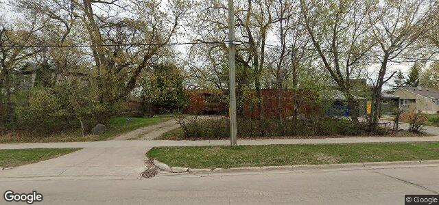 916 Crescent Drive（加拿大曼尼托巴省溫尼伯市）房屋照片