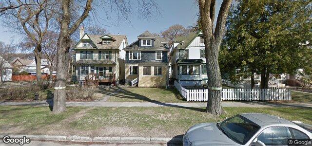 1045 Mcmillan Avenue（加拿大曼尼托巴省溫尼伯市）房屋照片