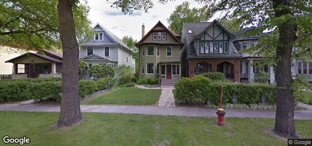 Larawan ng 1072 Dorchester Avenue sa Winnipeg, Manitoba