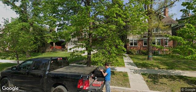 1169 Grosvenor Avenue（加拿大曼尼托巴省溫尼伯市）房屋照片