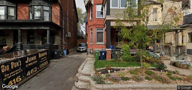 Larawan ng 66 Harvard Avenue sa Winnipeg, Manitoba