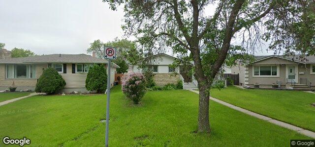 10 Bissett Crescent（加拿大曼尼托巴省溫尼伯市）房屋照片