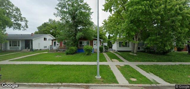 Photo of 1019 Buchanan Boulevard in Winnipeg, Manitoba