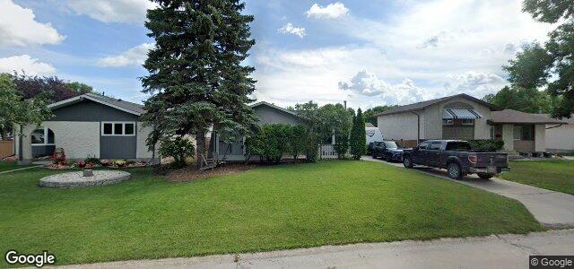 Photo of 102 Nemy Crescent in Winnipeg, Manitoba