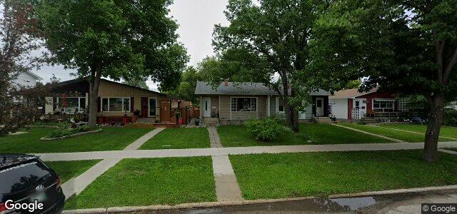 Photo of 1025 Buchanan Boulevard in Winnipeg, Manitoba