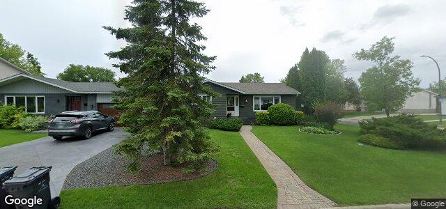 130 Costello Drive（加拿大曼尼托巴省溫尼伯市）房屋照片