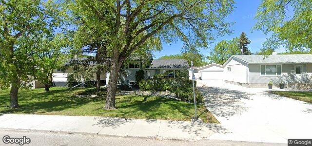 137 Fairlane Avenue（加拿大曼尼托巴省溫尼伯市）房屋照片