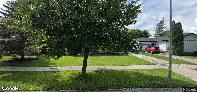 15 Kay Crescent（加拿大曼尼托巴省溫尼伯市）房屋照片