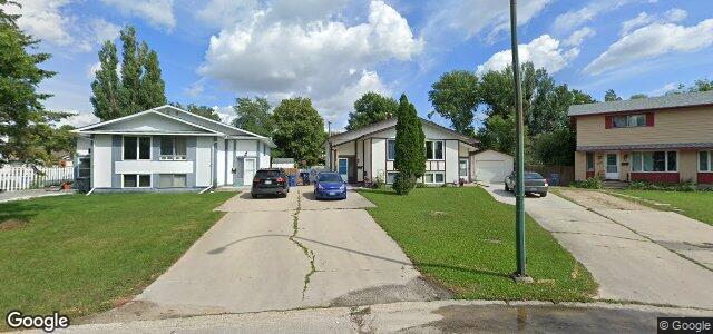 Photo of 165 Lake Ridge Road in Winnipeg, Manitoba