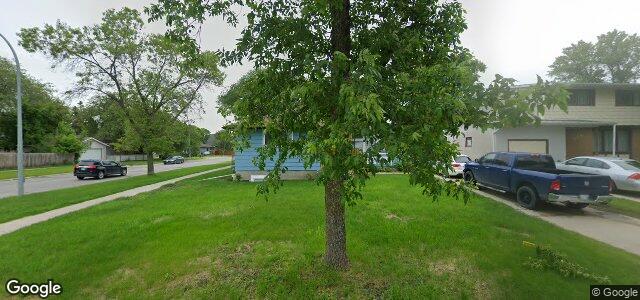 2 Hollingsworth Avenue（加拿大曼尼托巴省溫尼伯市）房屋照片