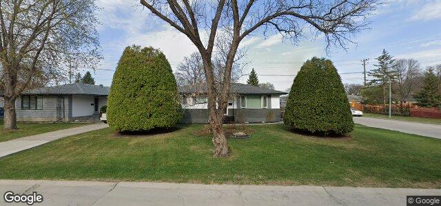 Photo of 212 Bancroft Bay in Winnipeg, Manitoba