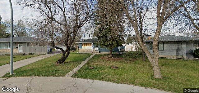 Photo of 216 Bancroft Bay in Winnipeg, Manitoba