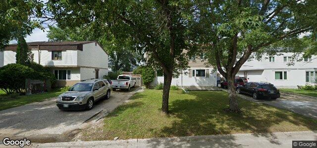 Larawan ng 237 Lake Ridge Road sa Winnipeg, Manitoba