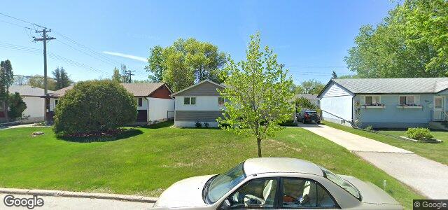 Larawan ng 302 Morgan Crescent sa Winnipeg, Manitoba
