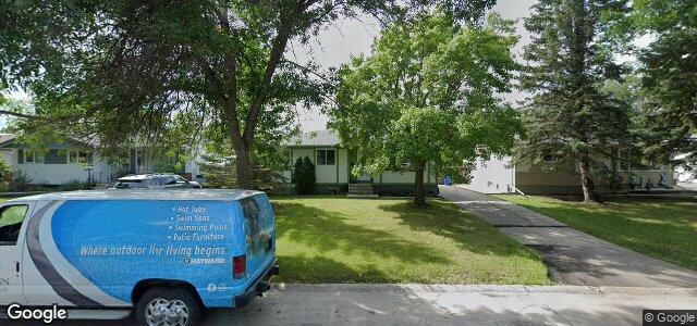 305 Lake Ridge Road（加拿大曼尼托巴省溫尼伯市）房屋照片