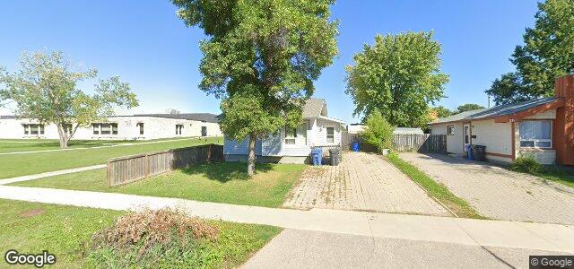 319 Fairlane Avenue（加拿大曼尼托巴省溫尼伯市）房屋照片