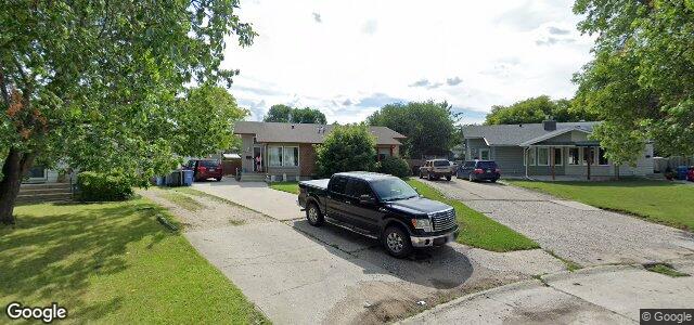 Larawan ng 62 Lake Ridge Road sa Winnipeg, Manitoba