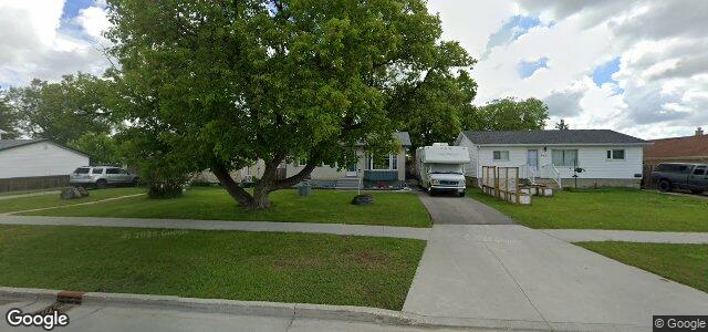 651 Buchanan Boulevard（加拿大曼尼托巴省溫尼伯市）房屋照片