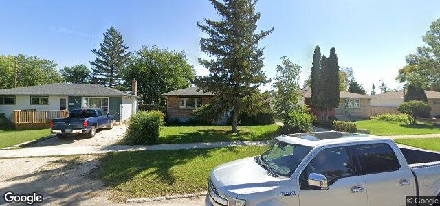 727 Buchanan Boulevard（加拿大曼尼托巴省温尼伯市）房屋照片