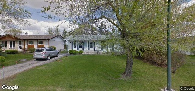 Larawan ng 73 Carberry Crescent sa Winnipeg, Manitoba