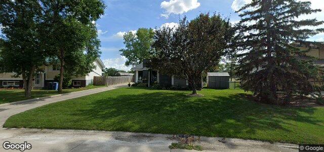 73 Galbraith Crescent（加拿大曼尼托巴省溫尼伯市）房屋照片