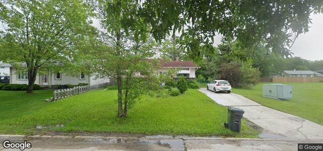 74 Costello Drive（加拿大曼尼托巴省溫尼伯市）房屋照片
