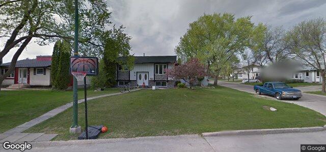 82 Mackie Bay（加拿大曼尼托巴省溫尼伯市）房屋照片