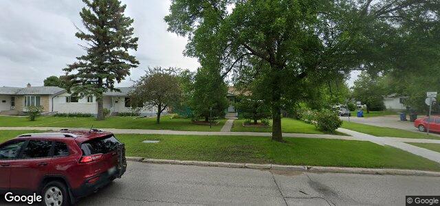 951 Cavalier Drive（加拿大曼尼托巴省溫尼伯市）房屋照片