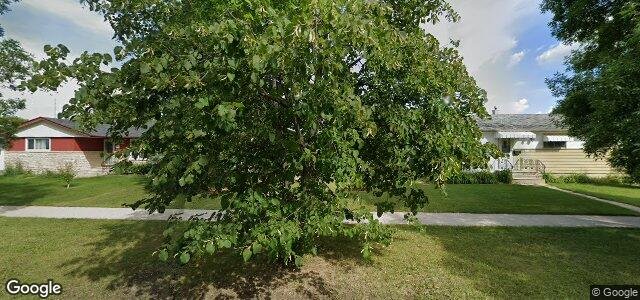 Larawan ng 975 Cavalier Drive sa Winnipeg, Manitoba