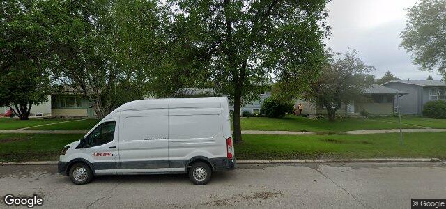 984 Cavalier Drive（加拿大曼尼托巴省溫尼伯市）房屋照片